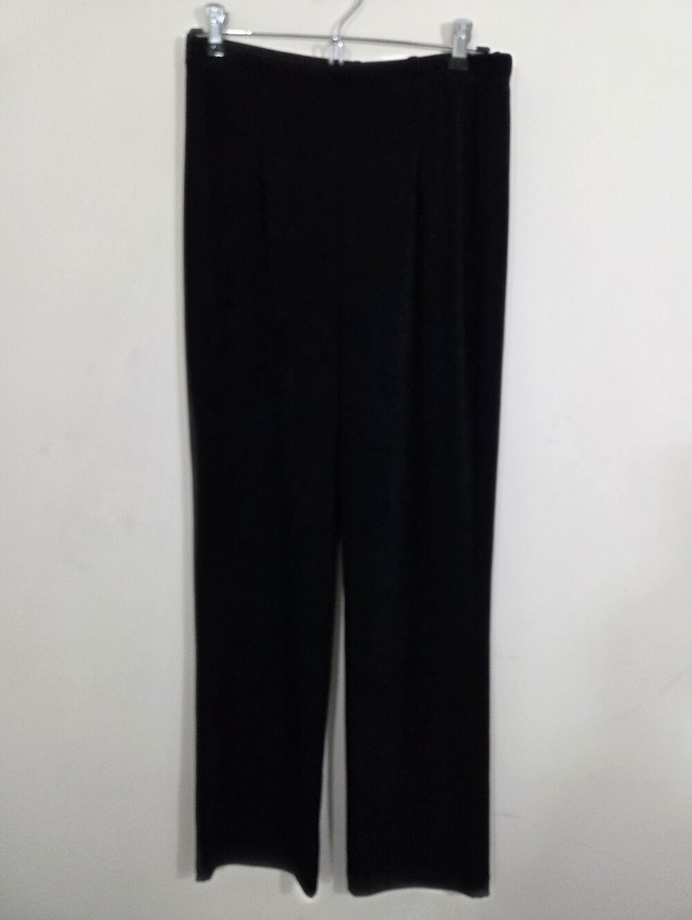 NWT Chico's Travelers No Tummy Pants Black Size Small Travel Friendly Slinky - Picture 2 of 8